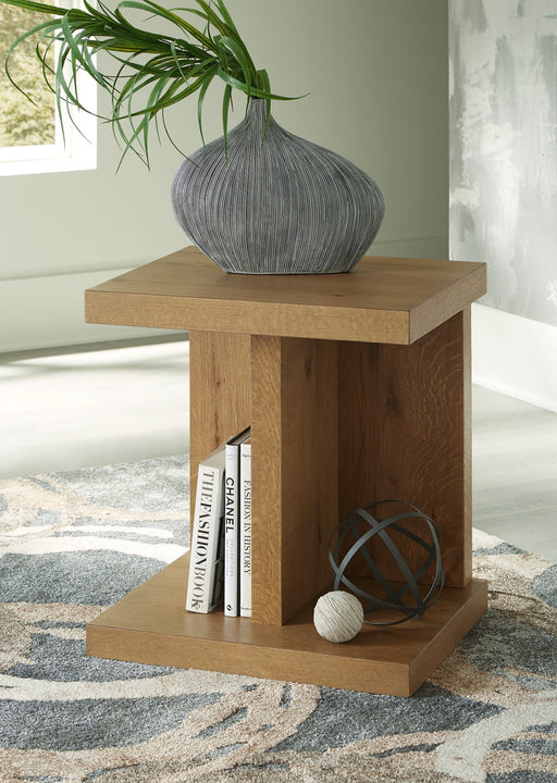 Brinstead Chairside End Table - Furniture World