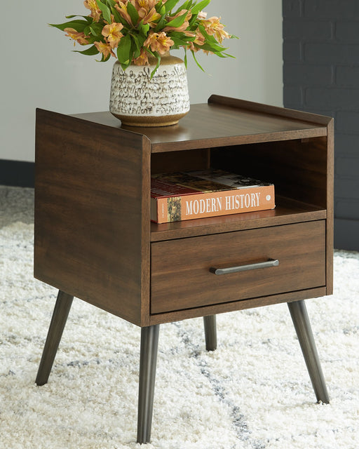 Calmoni End Table - Furniture World