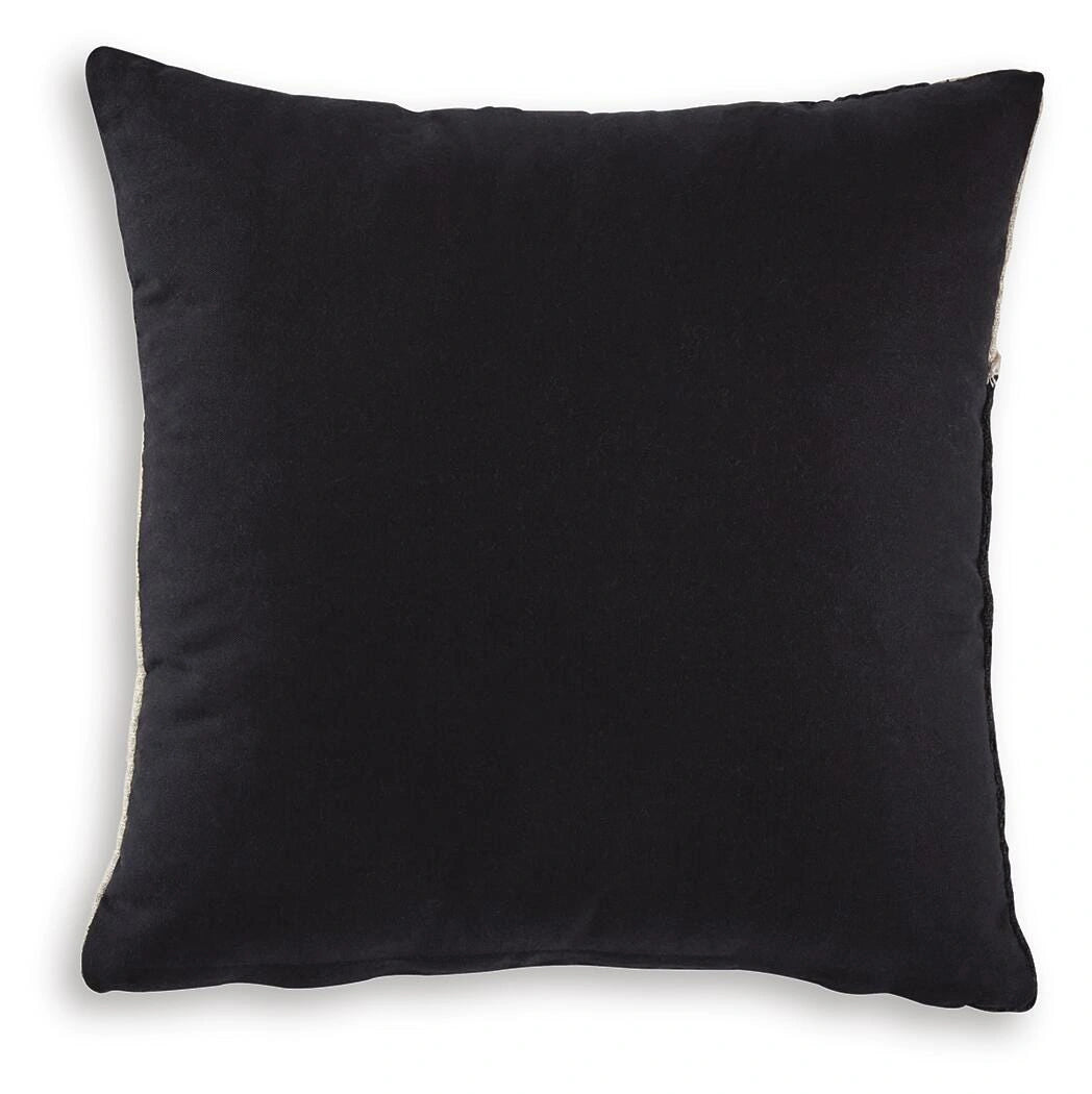 Veerbank Pillow (Set of 4)