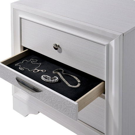 Chrissy Chest - Furniture World