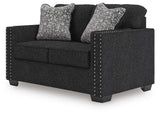 Jasmine Peaks Loveseat