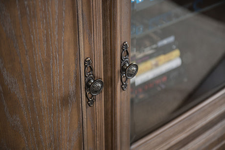 Seven Oaks Entertainment Center - Furniture World