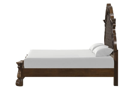 Leovanni E.King & Queen Bed - Furniture World