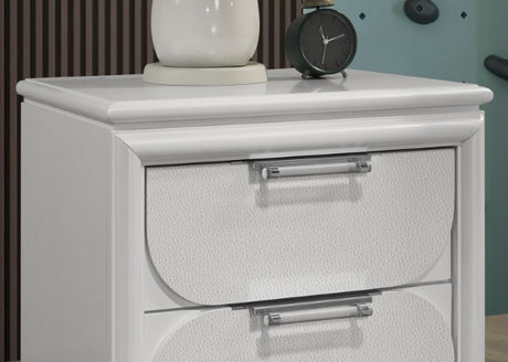Lareina Nightstand - Furniture World