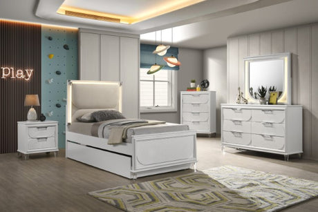 Lareina Bedroom Set - Furniture World