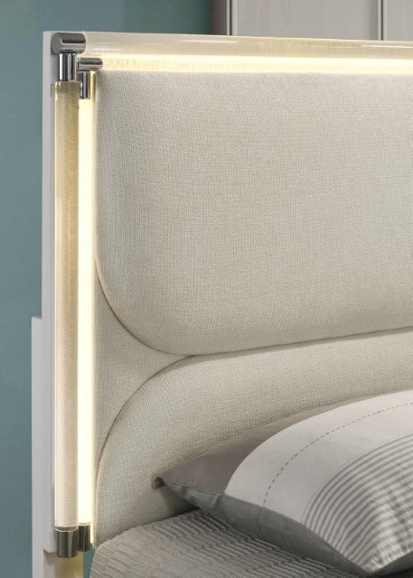 Lareina Bedroom Set - Furniture World