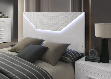 Whitby E.King & Queen Bed - Furniture World