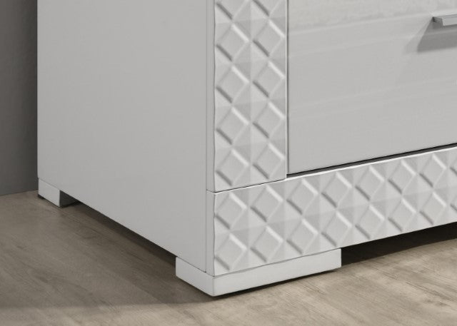 Whitby E.King & Queen Bed - Furniture World