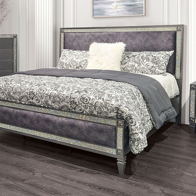 Lyanne E.King, Full, & Queen Bed - Furniture World